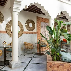 Riad Lamdina 
